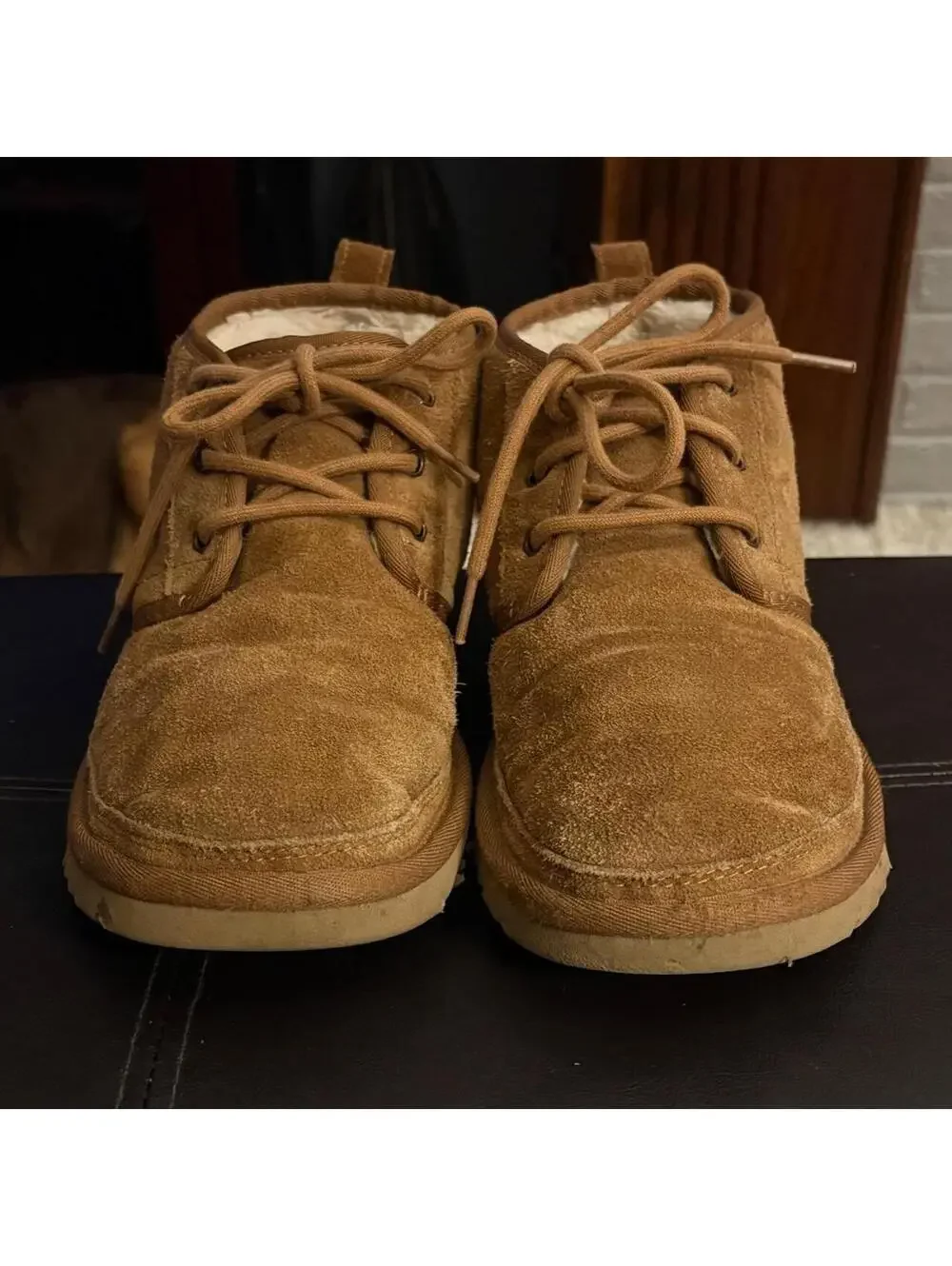 Beautiful condition UGG Nueman ankle boots